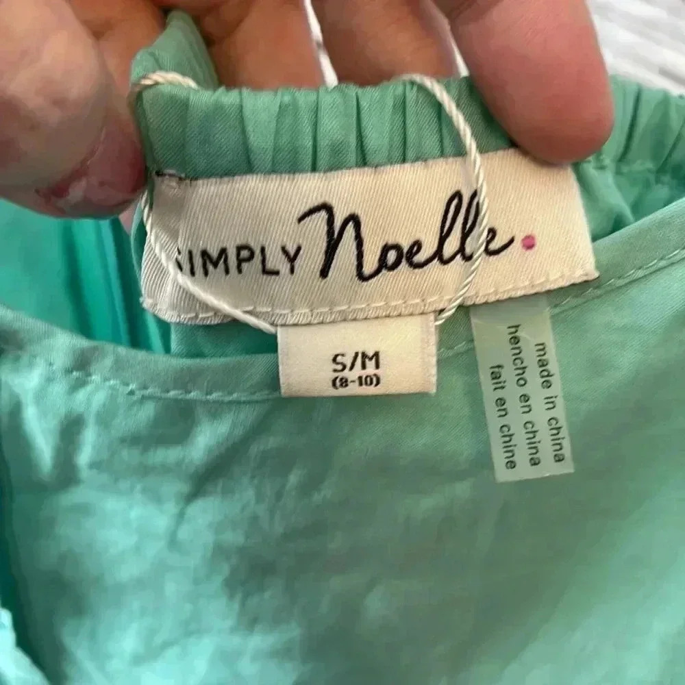 Simply Noelle Tank - Picture 5 of 5